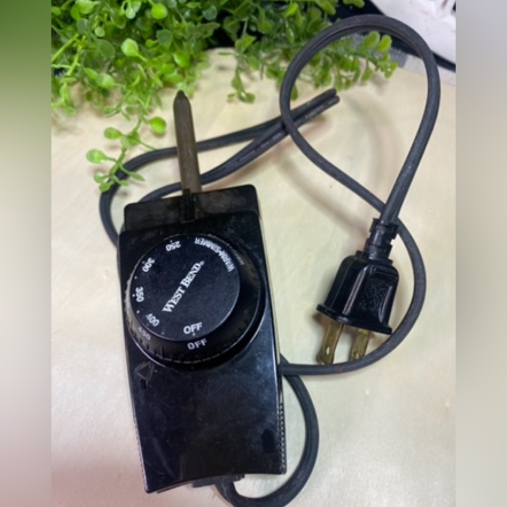 West Bend‎ Heat Control Temperature Electric Probe Plug 1200W 120V